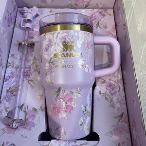 Stanley x LoveShackFancy 20oz Happy Thoughts Flowstate H2.0 Tumbler